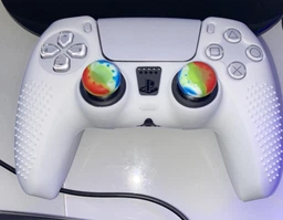 Силіконовий чохол для джойстика PS5 Dualsense камуфляжний (чорно-синій) + в подарунок накладки на стіки фото від покупців 19