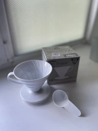 Пуровер Воронка HARIO V60 02 для заваривания кофе на 1-4 чашки пластиковый желтый VD-02-THY-A фото от покупателей 1