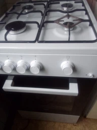 Газова плита Beko FSG52020FW