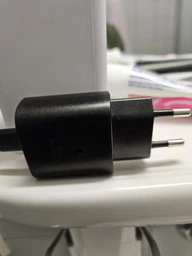 Зарядний пристрій для смартфона та планшета, AR-TA800 25W Black USB-C Fast Charger, підтримка функції швидкої зарядки для смартфонів та планшетів, ArmorStandart (ARM63803) фото від покупців 2