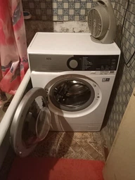 Стиральная машина узкая AEG L6SE26SUE