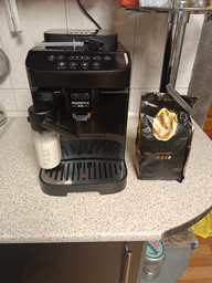 Кофемашина DELONGHI Magnifica Evo ECAM290.51.B фото от покупателей 6