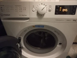 Стиральная машина Indesit OMTWE 81283 WK EU фото от покупателей 7