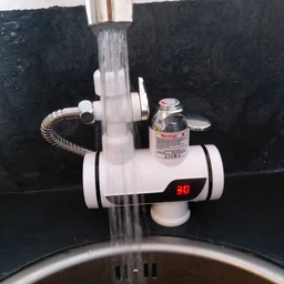 Проточный нагреватель воды с лейкой "Instant electric heating water" Белый, мини бойлер для нагрева воды (1001960-White-0)
