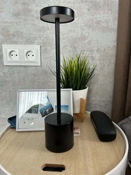 Сенсорна лампа нічник з USB заряджанням на акумуляторі в спальню / LED настільна лампа з акумулятором 9135 OnePro Чорний 68602 фото від покупців 4