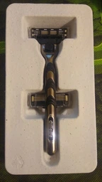 Станок для бритья мужской (Бритва) Gillette Mach3 Charcoal с 2 сменными картриджами (8700216074308) фото от покупателей 4