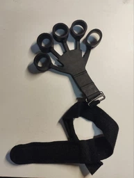 Тренажер-эспандер для пальцев рук Silicone Power Grip NE-WR-15 фото от покупателей 10