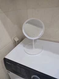 Дзеркало з лед підсвіткою LED для макіяжу з підставкою у ванну кімнату настільне косметичне сенсорне на USB 3 режими підсвічування фото від покупців 8