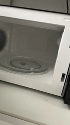 Мікрохвильова піч WHIRLPOOL MWP 101 B фото від покупців 2
