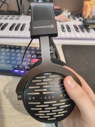 Наушники Beyerdynamic DT 1990 PRO фото от покупателей 1