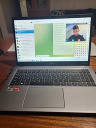 Ноутбук Acer Extensa 15 EX215-23-R2EZ (NX.EH3EU.006) Steel Gray / AMD Ryzen 5 7520U / RAM 16 ГБ / SSD 512 ГБ / Зарядка через Type C фото от покупателей 7