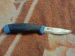 Нож фиксированный Mora Companion (длина: 215мм, лезвие: 102мм, углеродистая сталь), зеленый фото от покупателей 1
