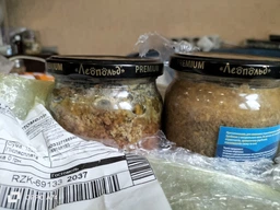 Вологий корм Леопольд М'ясний делікатес для дорослих кішок з птицею 500г*6шт фото від покупців 2