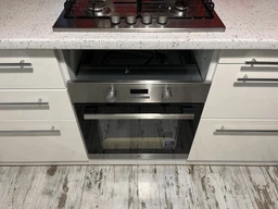 Духовий шафа Electrolux EOF 3H00 BX