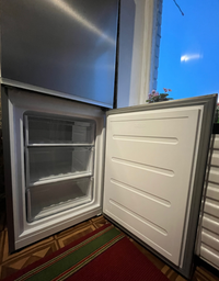 Двухкамерный холодильник Whirlpool WHKS 1361 XP4U фото от покупателей 3