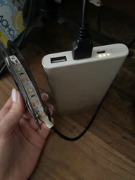 Светодиодная LED лента SMD 2835 5 вольт гибкая самоклеющаяся от USB повербанка | ЮСБ лампа светильник нейтральный белый свет от Power Bank 5 метров