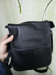 Сумка-мессенджер вертикальная из натуральной кожи Vintage черного цвета (bg200fash15) фото от покупателей 5