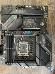 Материнская плата Asus ROG STRIX B760-F Gaming Wi-Fi (s1700, Intel B760, PCI-Ex16) фото от покупателей 14