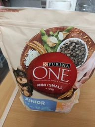 Сухий корм Purina One Mini/Small Junior для цуценят дрібних порід з куркою і рисом 800г.(7613035027022)