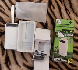 Портативний зарядний пристрій Power Bank Remax RPP-522 Bole 30000 mAh Білий Акумулятор Li-Pol фото від покупців 7