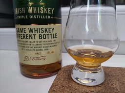 Віскі Tullamore Dew Triple Distilled 0.7 л 40% (5010327605418) фото від покупців 3