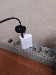 Сетевое зарядное устройство RZTK Block PD 20W Type-C White фото от покупателей 11