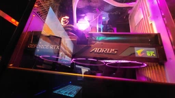 Відеокарта Gigabyte RTX 4070Ti AORUS MASTER (GV-N407TAORUS M-12GD) (GDDR6X, 192 bit, PCI-E 4.0) фото від покупців 1