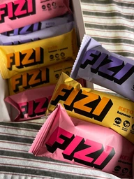 Набор протеиновых батончиков FIZI Keto Mix Box 45 г х 10 шт Веган (Keto box) фото от покупателей 7