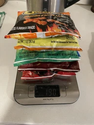 Микс острых чипсов Doritos Cheetos 6шт