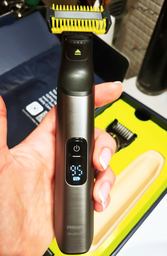 Электростанок Philips OneBlade Pro 360 QP6552/15 для лица и тела (8720689027199) фото от покупателей 1
