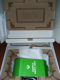 Ігрова консоль Microsoft Xbox Series S 512GB (White) фото від покупців 14