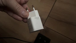 Зарядний пристрій RZTK Charger Power Delivery 20W Type-C Black (PD20BL) фото від покупців 9
