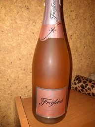 Вино ігристе Freixenet Cava Cordon Rosado рожеве брют ігристе 0.75 л 12% (8410036001094)