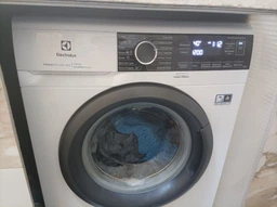 Стиральная машина узкая ELECTROLUX EW6S226SUI фото от покупателей 7
