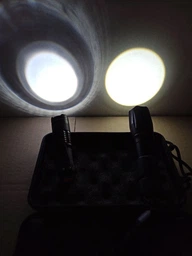 USB LED Фонарик Ручний - В Руку НАБІР 2шт Туристичний Похідний Світлодіодний Портативний Кемпинговий ,1800 Lm 3800 mAh + 200 Lm 1200 mAh Аккумуляторний на Батарейках фото від покупців 2