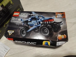 Конструктор Lego Technic Monster Jam Megalodon 260 деталей (42134)