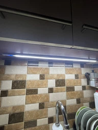 LED світильник комплект підсвітки під шафи 55 см з вбудованим сенсором, підсвітка робочої зони, білий фото від покупців 1