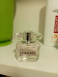Миниатюра Туалетная вода для женщин Versace Bright Crystal 5 мл (8011003993871) фото от покупателей 3