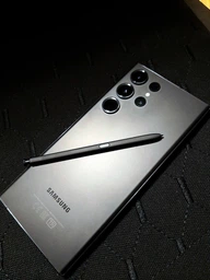 Мобильный телефон Samsung Galaxy S23 Ultra 12/256GB Beige (SM-S918BZEGSEK)