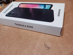 Мобільний телефон Samsung Galaxy A24 6/128GB Black (SM-A245FZKVSEK) фото від покупців 15