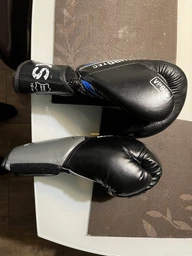 Боксерские перчатки Everlast ELITE TRAINING GLOVES Черный, Серый Уни 16 унций (870270-70-816) фото от покупателей 2