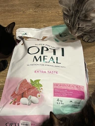 Сухой корм Optimeal для кошек со вкусом телятины 200г.(4820215360173) фото от покупателей 13