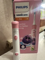 Детская электрическая зубная щетка Philips Sonicare HX6352/11 фото от покупателей 19