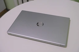 Ноутбук HP Laptop 15-fc0021ua (8F2C1EA) Natural Silver / AMD Ryzen 5 7520U / RAM 16 ГБ / SSD 512 ГБ / Підсвітка клавіатури фото від покупців 7
