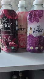 Кондиціонер для білизни, квітка лотоса Lenor 1.239 л (8700216723756) фото від покупців 4