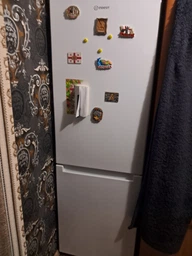 Холодильник Indesit LI8 S1 EW білий фото від покупців 11