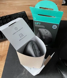Мышь беспроводная Logitech Lift Vertical Ergonomic Белая (910-006475WH) 260539 фото от покупателей 5