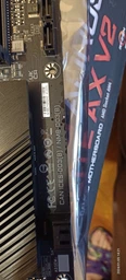 Материнская плата Gigabyte B550 AORUS ELITE AX V2 фото от покупателей 6