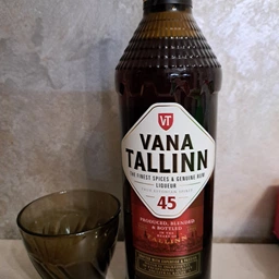 Ликер Vana Tallinn 0.5 л 45% (4740050002116)