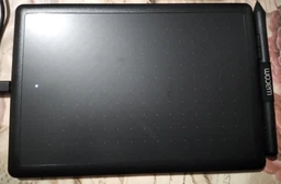 Графічний планшет Wacom One Small (CTL-472-N) [49355] фото від покупців 8